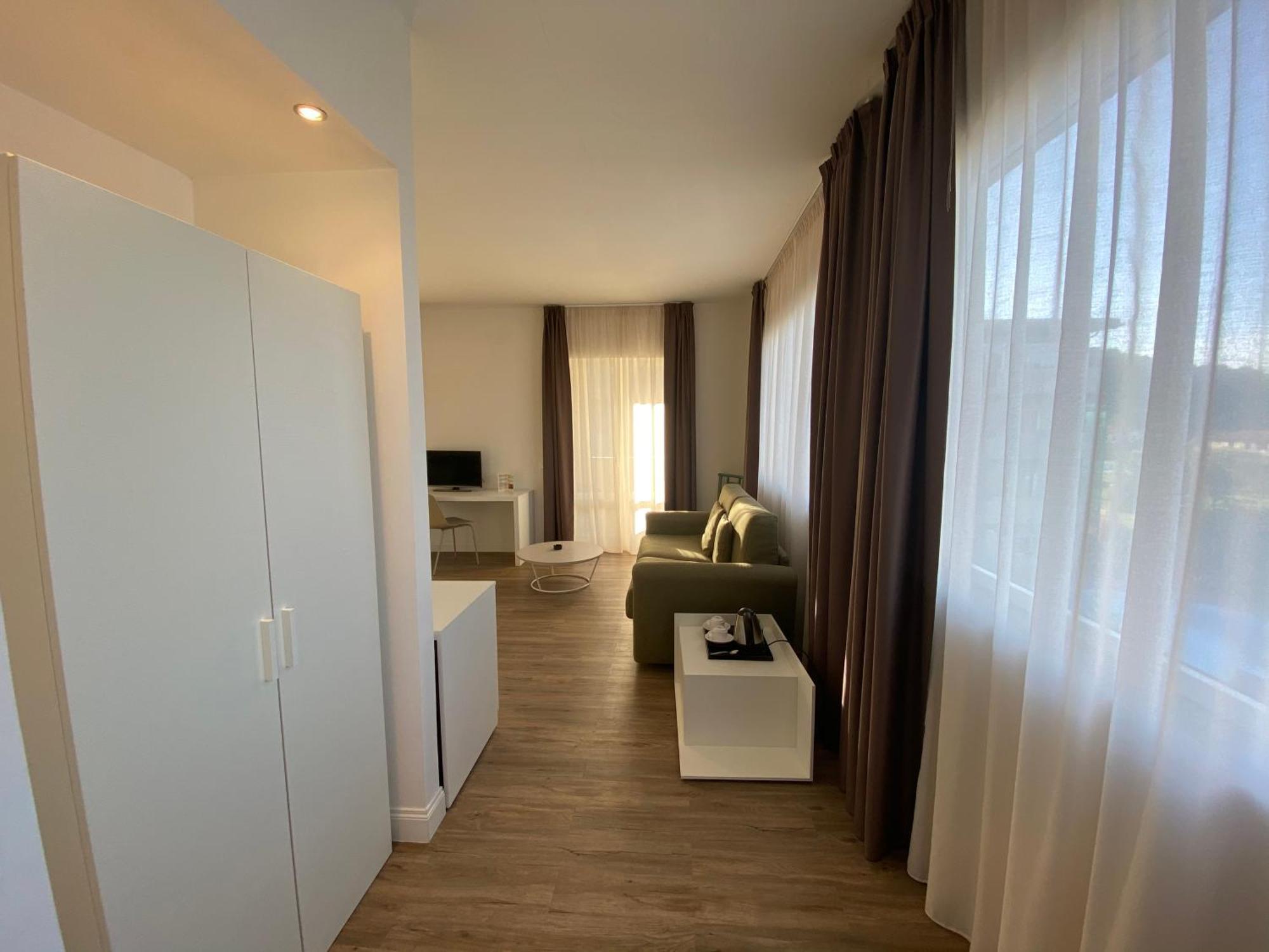 מרצ'יאנה מרינה Resort Hotel Tamerici מראה חיצוני תמונה