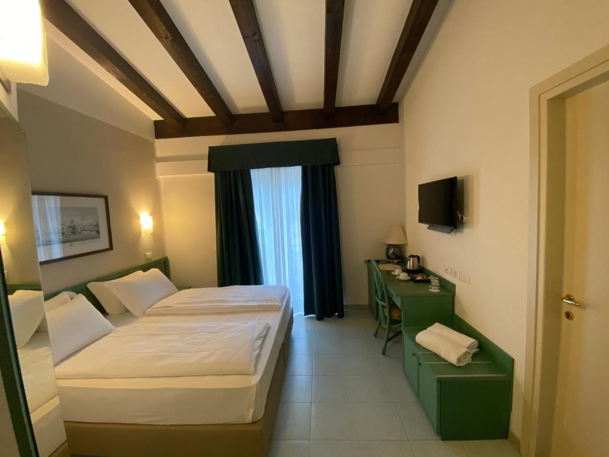 מרצ'יאנה מרינה Resort Hotel Tamerici מראה חיצוני תמונה